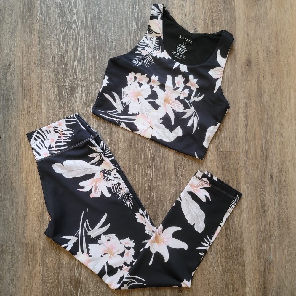 Kavala Black Floral Leggings Bra Set Medium Yoga Athleisure EUC